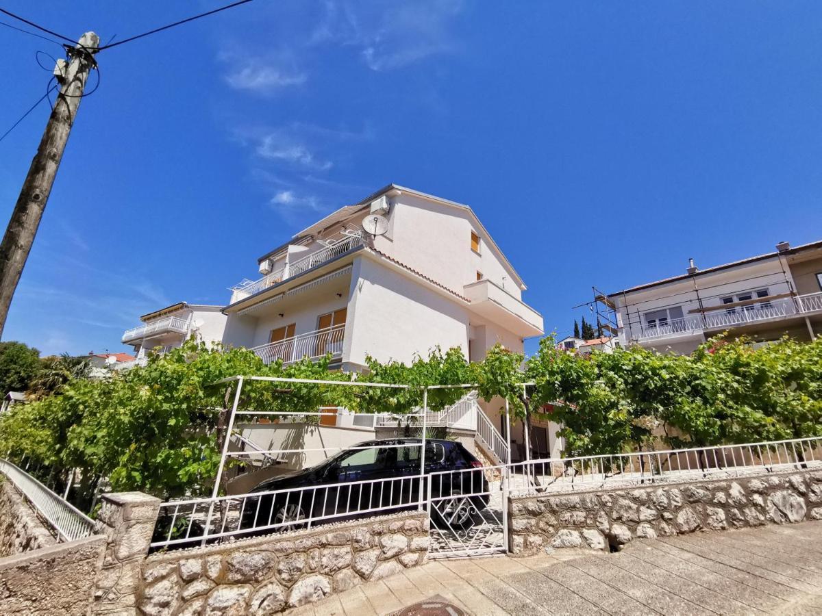 Apartments Maja Dramalj Εξωτερικό φωτογραφία
