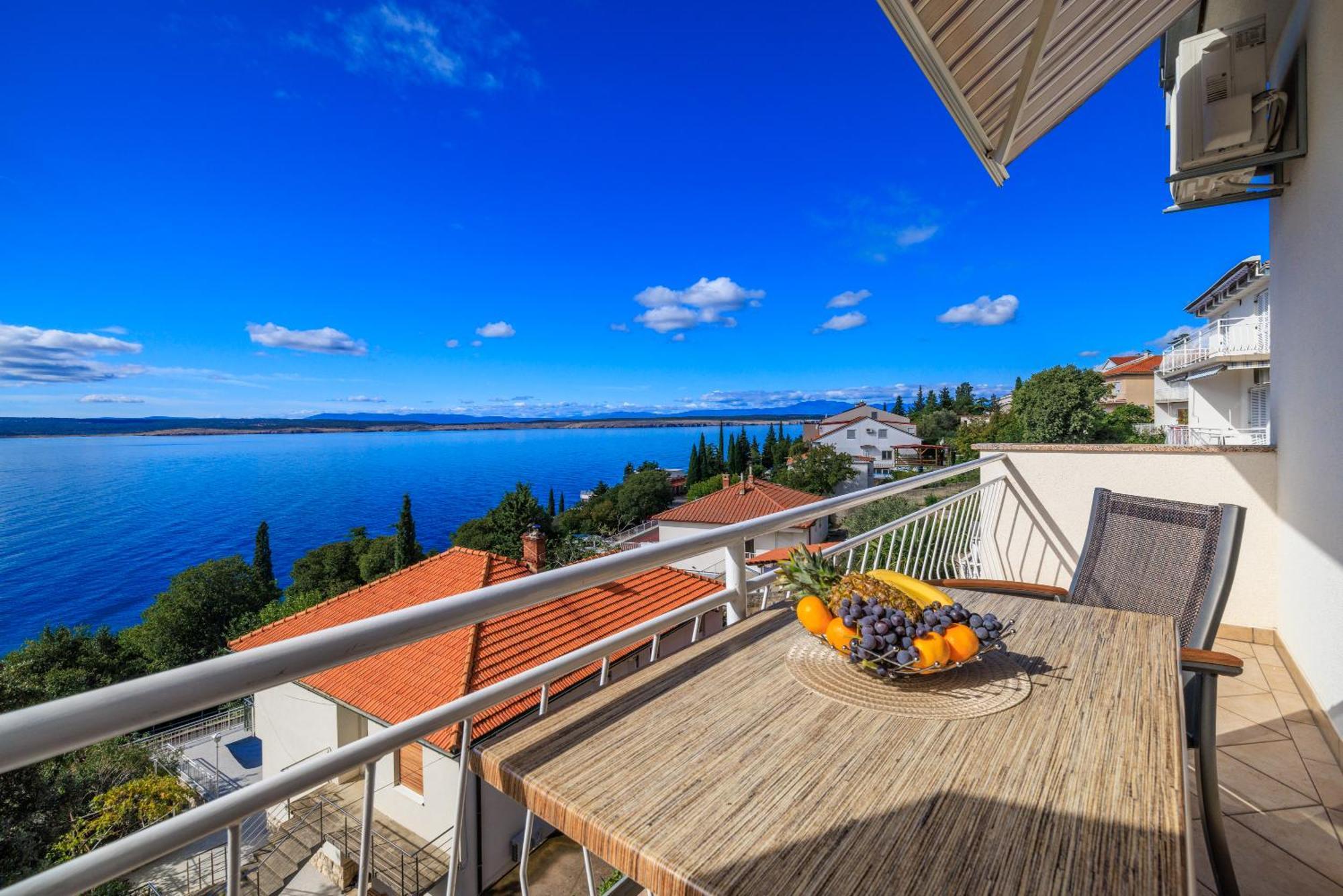 Apartments Maja Dramalj Εξωτερικό φωτογραφία