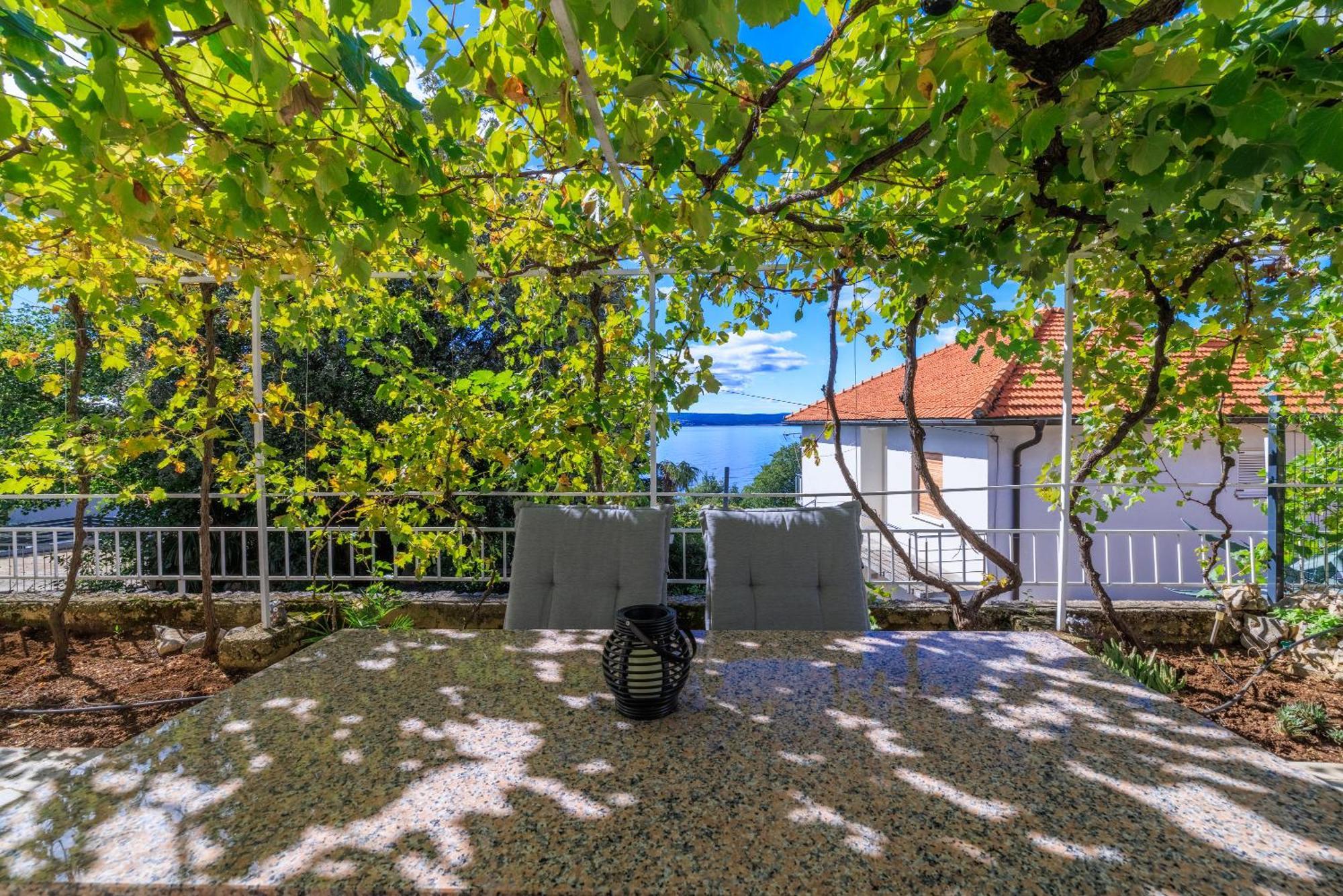 Apartments Maja Dramalj Εξωτερικό φωτογραφία